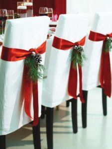 beautiful holiday tablescape